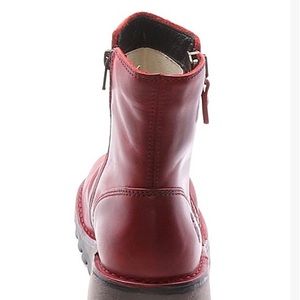 Red Mong Leather Ankle Boot. Size 41.  Made in Portugal.